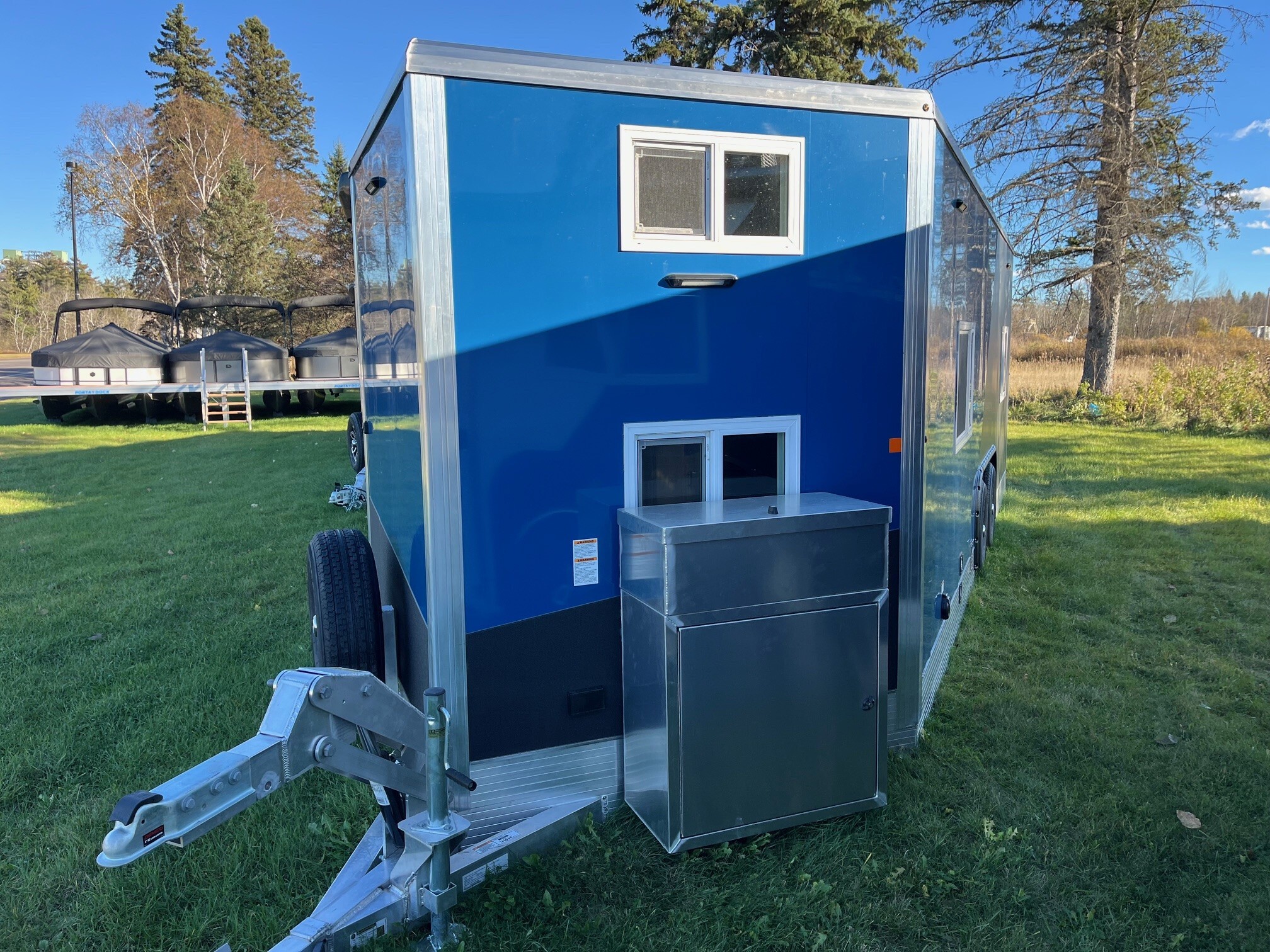 20 Yetti T821-PRKB Traxx Edition