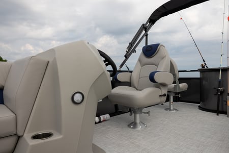 Torch Lake-Dockside-Day 2-Features-03