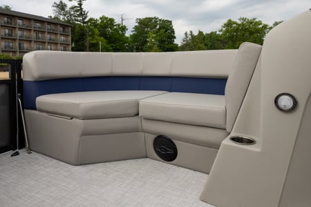 Torch Lake-Dockside-Day 2-Features-04-1
