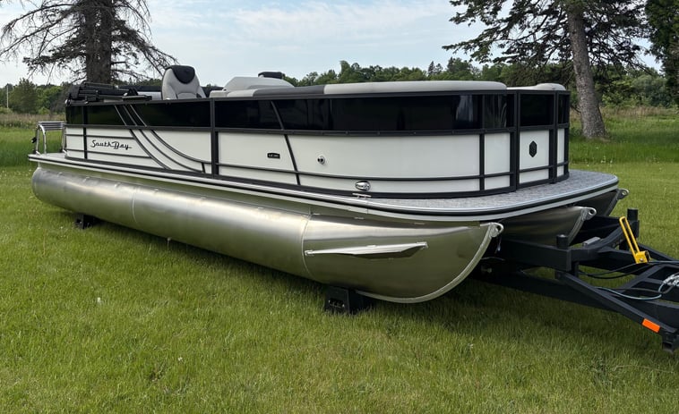 Pontoon01