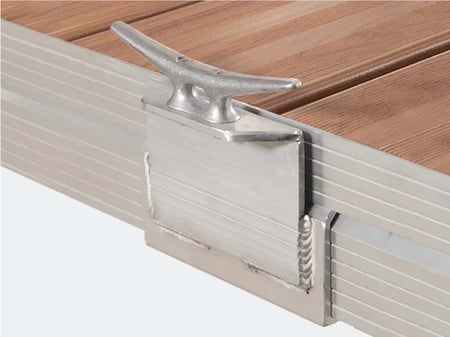 dock-cleat-800x600