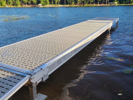 roll-in-docks-billboard