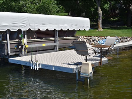 roll-in-dock-800x600